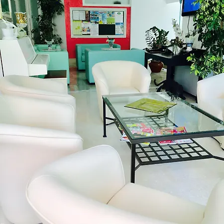 De Amicis Отель 3*