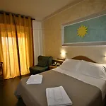 De Amicis Hotel 3*