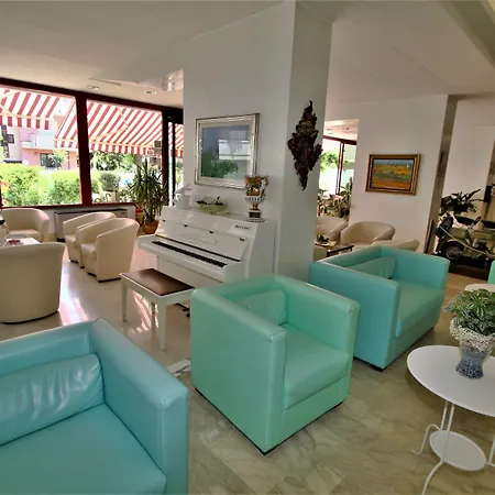 Szálloda De Amicis Riccione