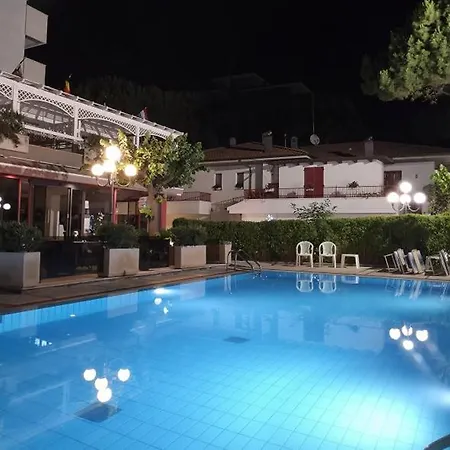Hotel De Amicis 3*